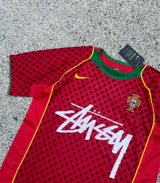STUSSY X "PORTUGAL" JERSEY - ROUGE (Edition spéciale)