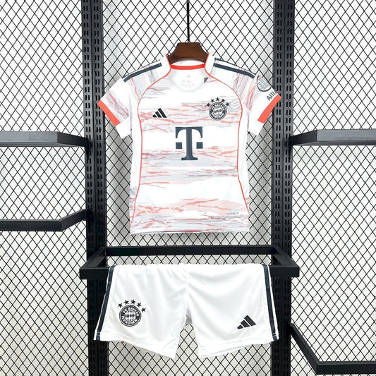 BAYERN MUNICH 2025/26 YOUTH AWAY FULL KIT