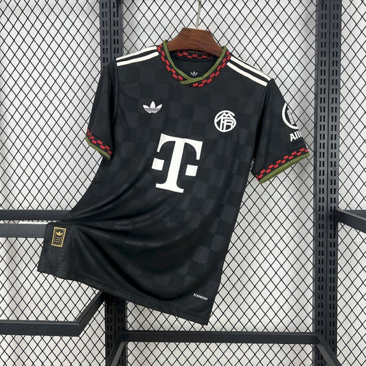 25/26 BAYERN MUNCHEN third away KIT